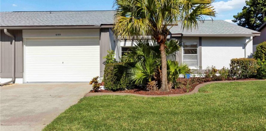 Casa en Englewood, Florida 2 dormitorios, 102.38 m2 № 1803794