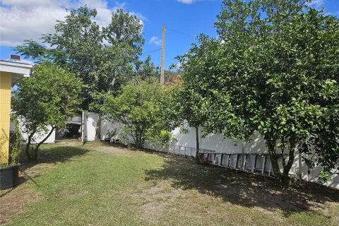 Villa ou maison à vendre à Orlando, Floride: 4 chambres, 112.5 m2 № 2121347 - photo 9