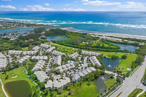 Condo in Jupiter, Florida, 2 bedrooms № 2153691 - photo 9