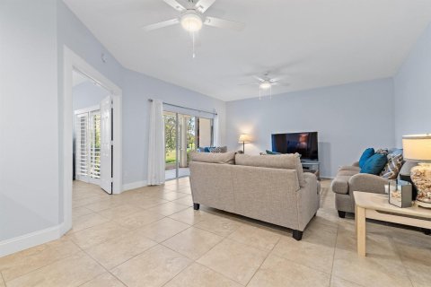 Condo in Jupiter, Florida, 2 bedrooms № 2153691 - photo 22