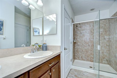 House in Spring Hill, Florida 5 bedrooms, 202.71 sq.m. № 1919451 - photo 23