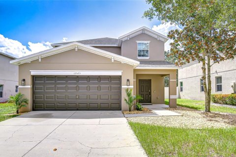 House in Spring Hill, Florida 5 bedrooms, 202.71 sq.m. № 1919451 - photo 1