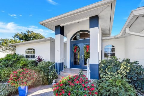 Villa ou maison à vendre à Saint Petersburg, Floride: 3 chambres, 241.36 m2 № 1535008 - photo 5