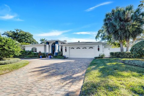 Villa ou maison à vendre à Saint Petersburg, Floride: 3 chambres, 241.36 m2 № 1535008 - photo 3