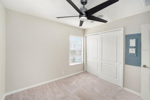Townhouse in Clearwater, Florida 3 bedrooms, 143.44 sq.m. № 1808108 - photo 12