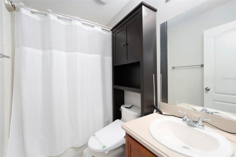 Townhouse in Clearwater, Florida 3 bedrooms, 143.44 sq.m. № 1808108 - photo 10