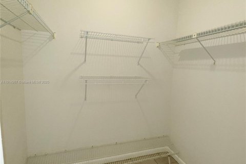 Condominio en alquiler en Weston, Florida, 2 dormitorios, 113.34 m2 № 1969921 - foto 20