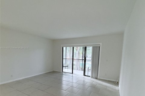 Condominio en alquiler en Weston, Florida, 2 dormitorios, 113.34 m2 № 1969921 - foto 25