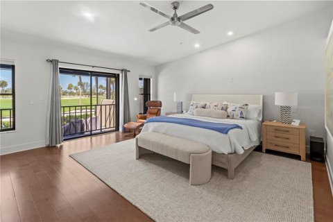 House in Longboat Key, Florida 3 bedrooms, 231.05 sq.m. № 1854084 - photo 30