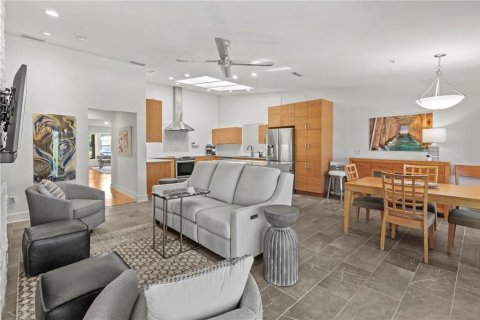 House in Longboat Key, Florida 3 bedrooms, 231.05 sq.m. № 1854084 - photo 15