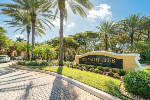Condominio en alquiler en Hypoluxo, Florida, 2 dormitorios, 102.66 m2 № 1007627 - foto 1