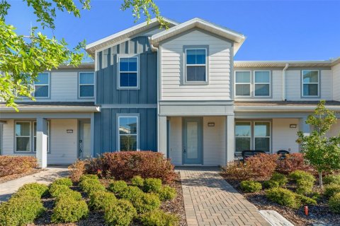 Townhouse in ISLES OF LAKE NONA in Orlando, Florida 4 bedrooms, 168.06 sq.m. № 2391553