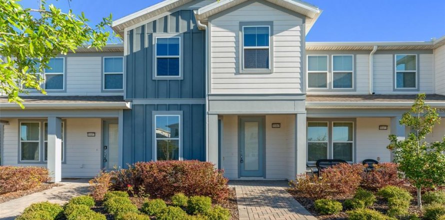 Townhouse in ISLES OF LAKE NONA in Orlando, Florida 4 bedrooms, 168.06 sq.m. № 2391553