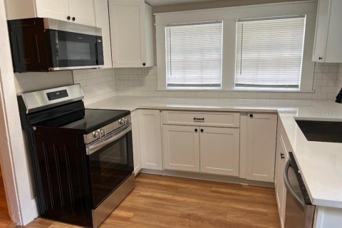 Casa en venta en Tampa, Florida, 3 dormitorios, 164.25 m2 № 1845180 - foto 7