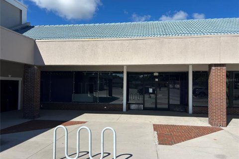 Immobilier commercial à Ocala, Floride 12877.8 m2 № 2412638