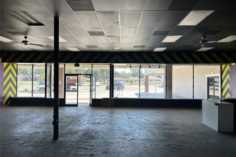 Immobilier commercial à louer à Ocala, Floride: 12877.83 m2 № 2412638 - photo 2