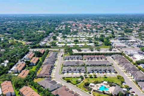 Adosado en venta en Sarasota, Florida, 3 dormitorios, 182.27 m2 № 2195300 - foto 15