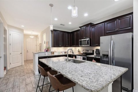 Adosado en venta en Sarasota, Florida, 3 dormitorios, 182.27 m2 № 2195300 - foto 16