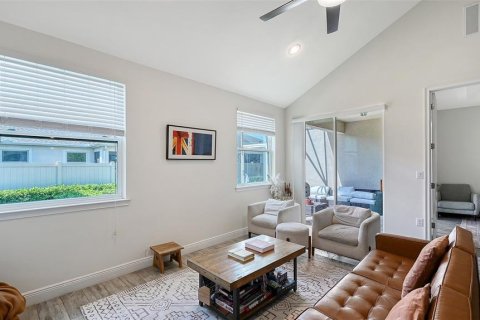 Adosado en venta en Sarasota, Florida, 3 dormitorios, 182.27 m2 № 2195300 - foto 10