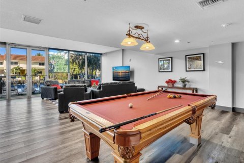 Condominio en venta en North Miami Beach, Florida, 1 dormitorio, 91.97 m2 № 2089215 - foto 26