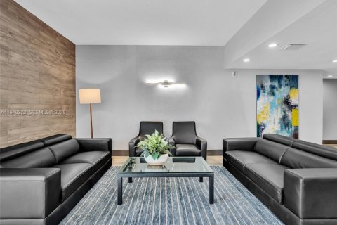 Condominio en venta en North Miami Beach, Florida, 1 dormitorio, 91.97 m2 № 2089215 - foto 30