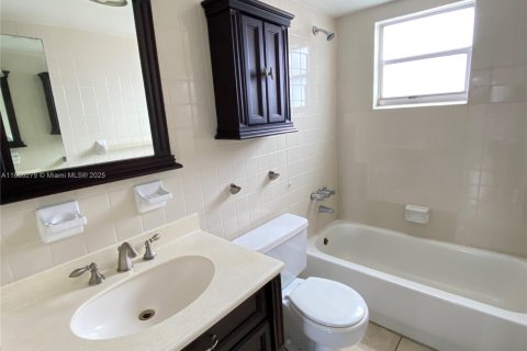 Copropriété à louer à Hialeah, Floride: 1 chambre, 58.06 m2 № 1957773 - photo 14