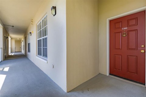 Condominio en venta en Kissimmee, Florida, 2 dormitorios, 130.62 m2 № 2151498 - foto 5
