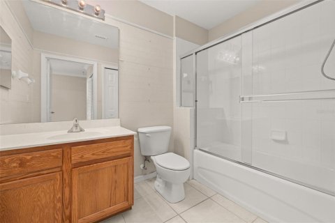 Condominio en venta en Kissimmee, Florida, 2 dormitorios, 130.62 m2 № 2151498 - foto 12