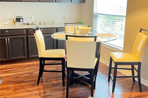Condo in Altamonte Springs, Florida, 2 bedrooms  № 2098822 - photo 17