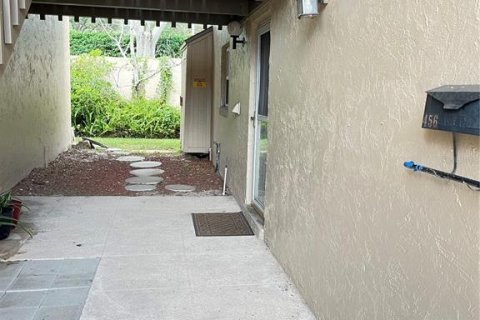 Condo in Altamonte Springs, Florida, 2 bedrooms  № 2098822 - photo 24
