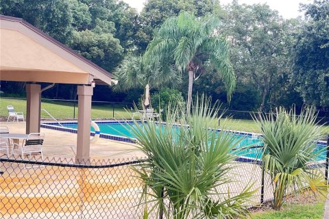 Condo in Altamonte Springs, Florida, 2 bedrooms  № 2098822 - photo 23