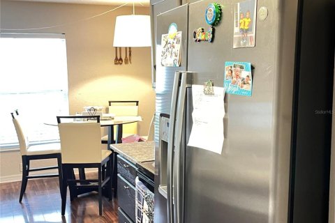 Condo in Altamonte Springs, Florida, 2 bedrooms  № 2098822 - photo 18