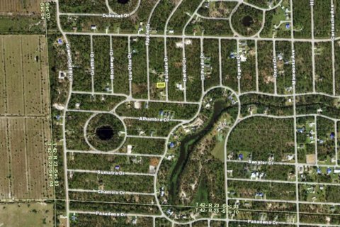 Land in Punta Gorda, Florida № 2198211 - photo 3