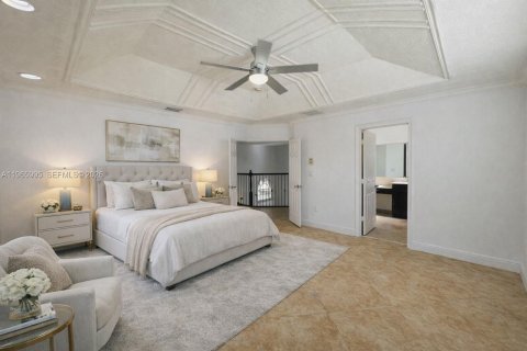 House in Wellington, Florida 4 bedrooms, 195.47 sq.m. № 2028866 - photo 4