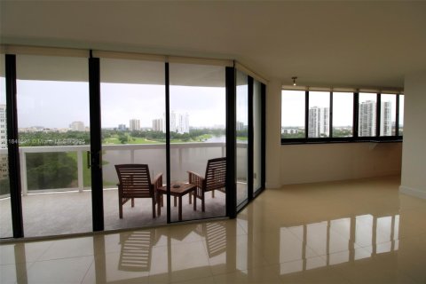 Copropriété à vendre à Aventura, Floride: 2 chambres, 124.49 m2 № 1829024 - photo 8