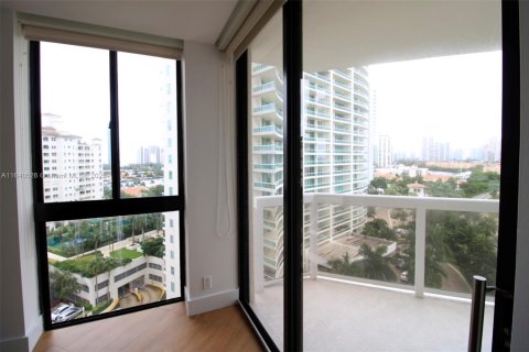 Copropriété à vendre à Aventura, Floride: 2 chambres, 124.49 m2 № 1829024 - photo 25