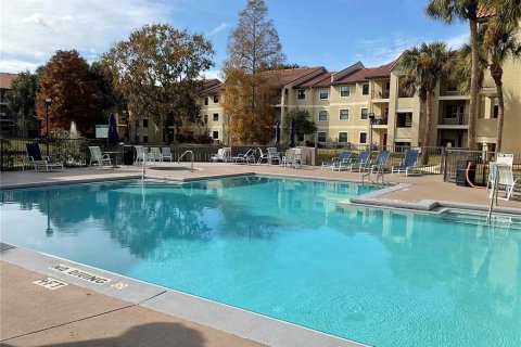Condo in Kissimmee, Florida, 2 bedrooms № 2204828 - photo 27