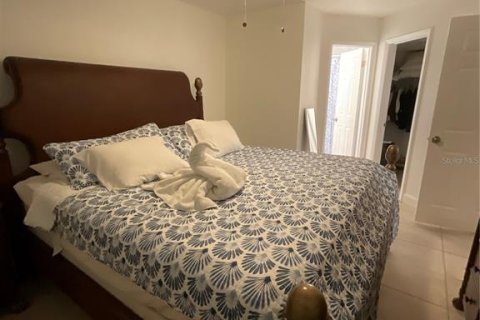 Condo in Kissimmee, Florida, 2 bedrooms № 2204828 - photo 16