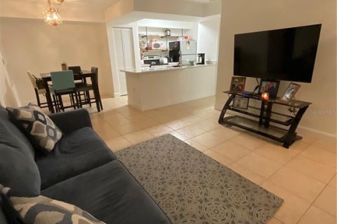 Condo in Kissimmee, Florida, 2 bedrooms № 2204828 - photo 7