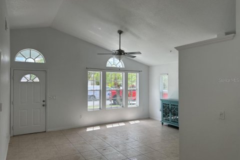 House in Winter Park, Florida 3 bedrooms, 103.49 sq.m. № 1853219 - photo 12