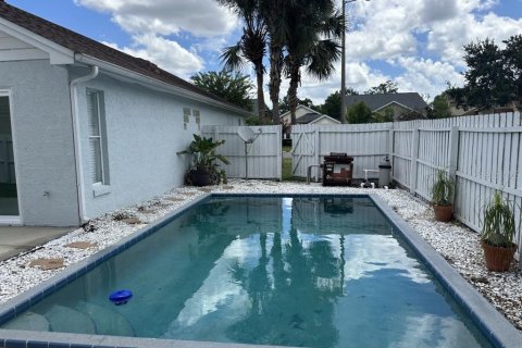 House in Winter Park, Florida 3 bedrooms, 103.49 sq.m. № 1853219 - photo 3