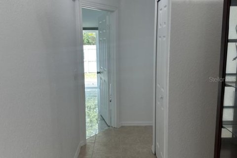 House in Winter Park, Florida 3 bedrooms, 103.49 sq.m. № 1853219 - photo 6