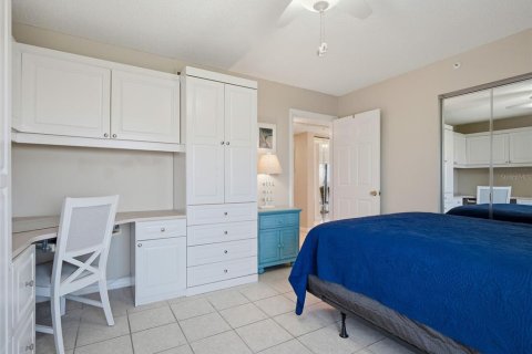 Condo in New Smyrna Beach, Florida, 2 bedrooms № 2223609 - photo 29