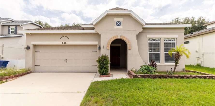 Casa en Minneola, Florida 4 dormitorios, 152.73 m2 № 2315210