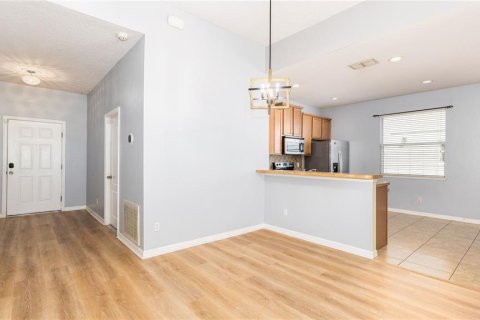 Casa en venta en Minneola, Florida, 4 dormitorios, 152.73 m2 № 2315210 - foto 12