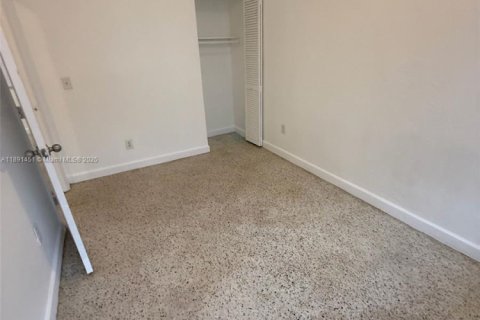 Apartment in Miami, Florida 2 bedrooms, 64.29 sq.m. № 1944733 - photo 13