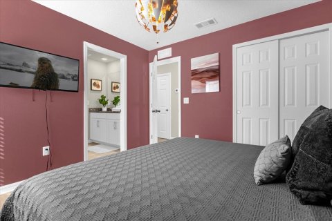 Casa en venta en Kissimmee, Florida, 7 dormitorios, 278.52 m2 № 1012510 - foto 26