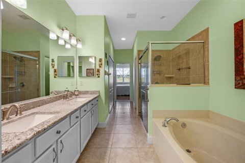 Adosado en venta en Sorrento, Florida, 3 dormitorios, 174.01 m2 № 1725346 - foto 12