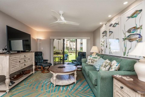 Condominio en alquiler en New Smyrna Beach, Florida, 2 dormitorios, 87.7 m2 № 1564642 - foto 4