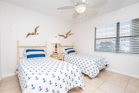 Condominio en alquiler en New Smyrna Beach, Florida, 2 dormitorios, 87.7 m2 № 1564642 - foto 10